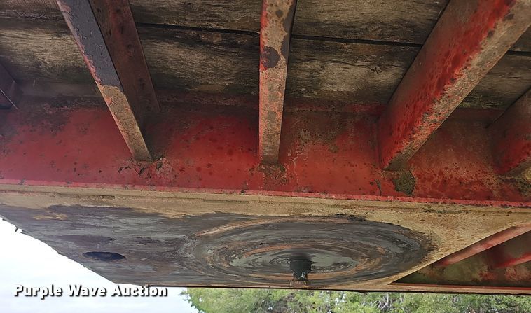 image for item DP0884 1981 Aztec flatbed trailer