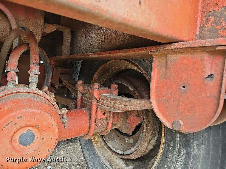 image for item DP0884 1981 Aztec flatbed trailer