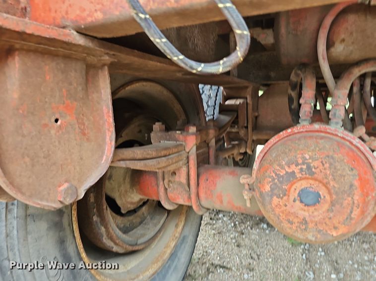 image for item DP0884 1981 Aztec flatbed trailer