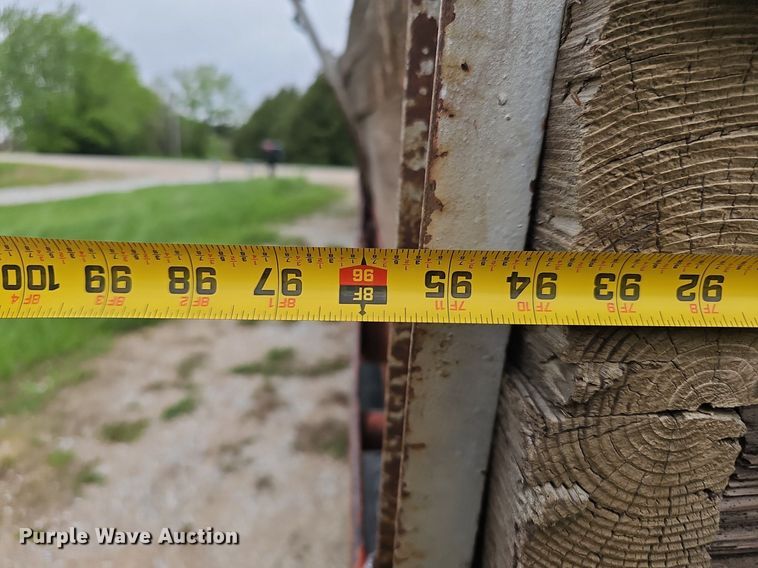 image for item DP0884 1981 Aztec flatbed trailer