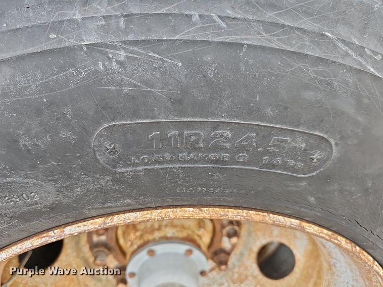 image for item DP0884 1981 Aztec flatbed trailer