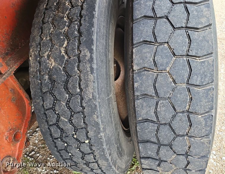 image for item DP0884 1981 Aztec flatbed trailer