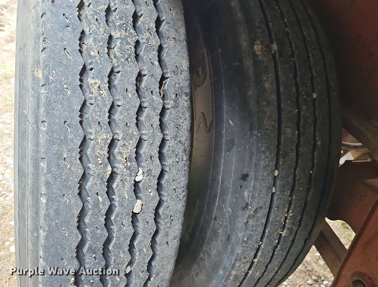 image for item DP0884 1981 Aztec flatbed trailer