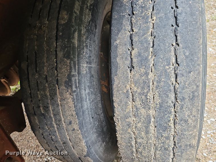 image for item DP0884 1981 Aztec flatbed trailer