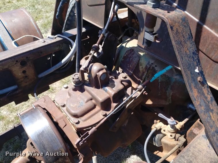 image for item DQ6095 1961 Chevrolet Viking 60 semi truck