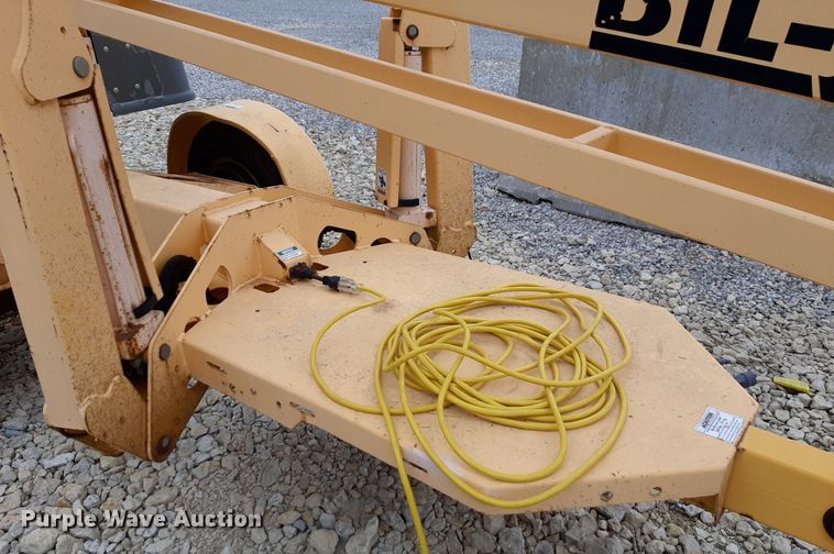 image for item DQ7034 Bil-Jax 4527A boom lift