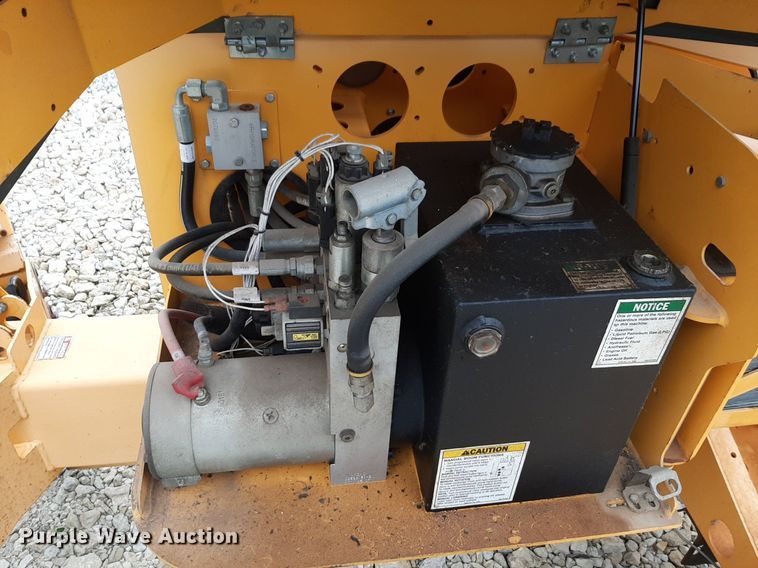 image for item DQ7034 Bil-Jax 4527A boom lift