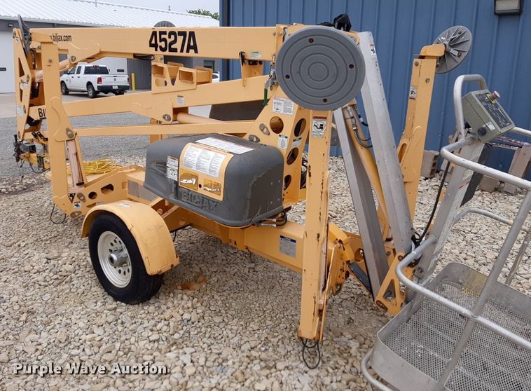 image for item DQ7034 Bil-Jax 4527A boom lift
