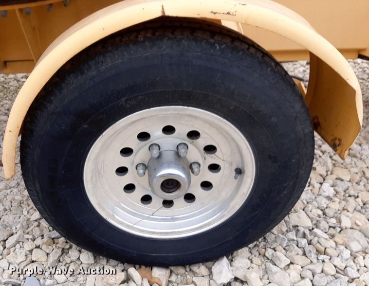 image for item DQ7034 Bil-Jax 4527A boom lift