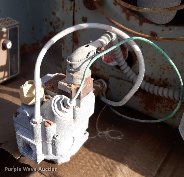 image for item DQ7036 (2) Modine heaters