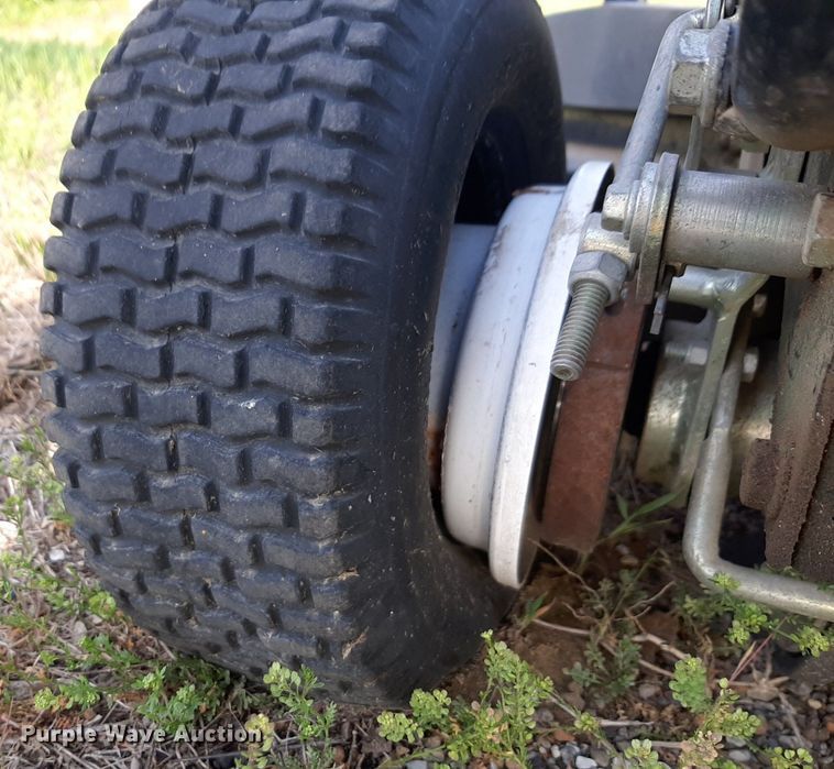 image for item DQ7038 Sutech Stealth Commercial 33 push mower