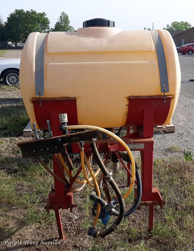 image for item DQ7039 FMC turf sprayer