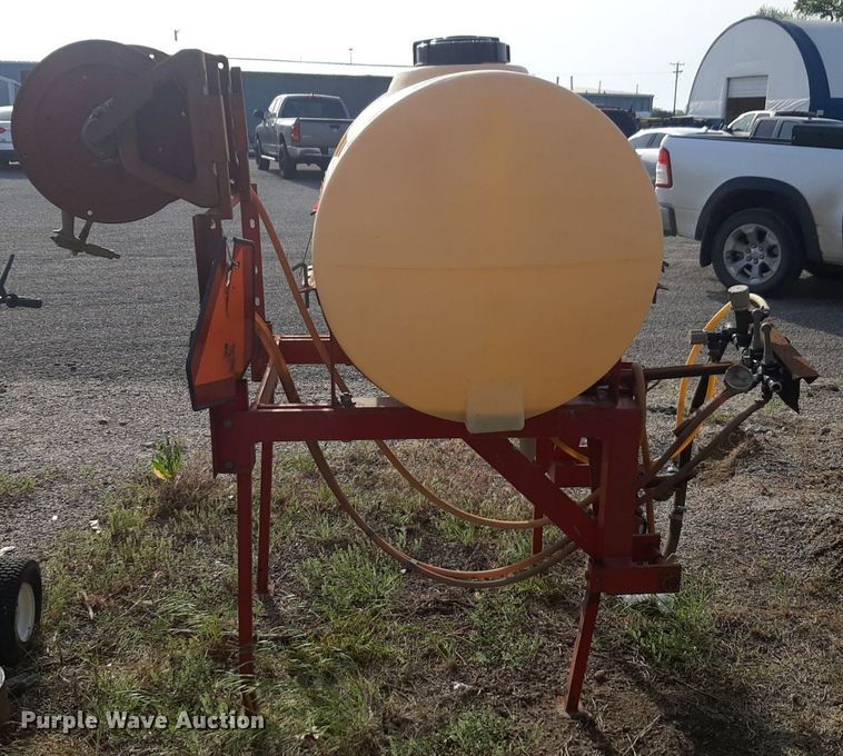 image for item DQ7039 FMC turf sprayer