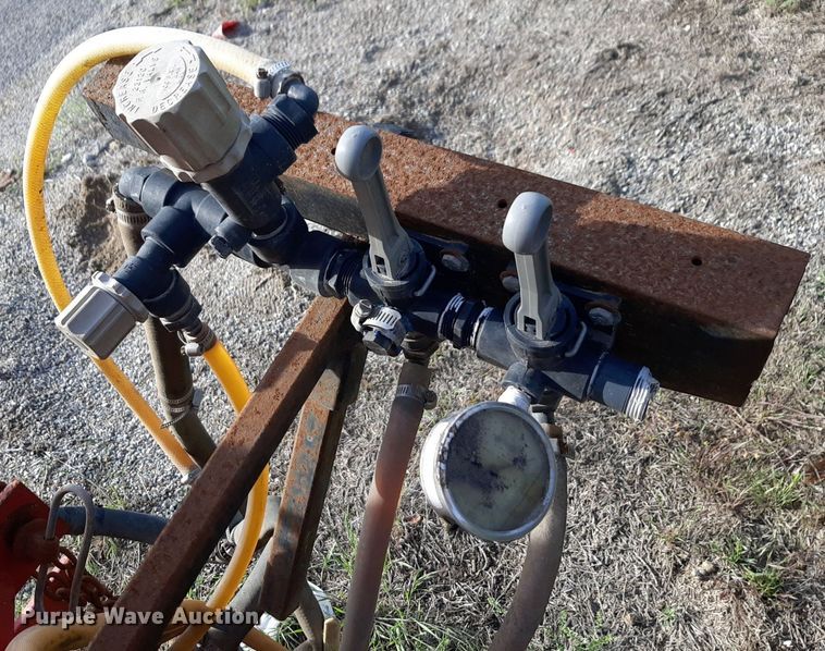 image for item DQ7039 FMC turf sprayer