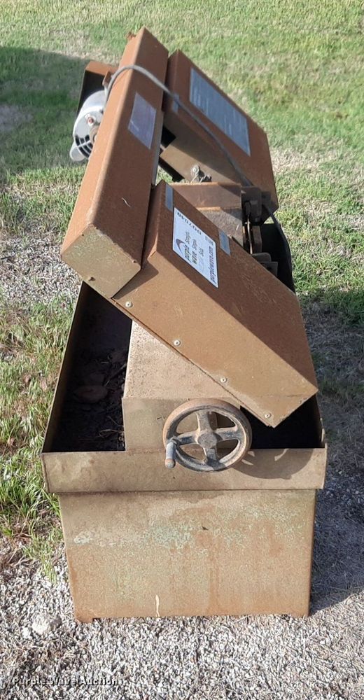 image for item DQ7040 Ramco RS-90 metal cutting band saw