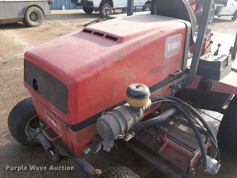 image for item DQ7041 Toro Reelmaster 5500D reel mower
