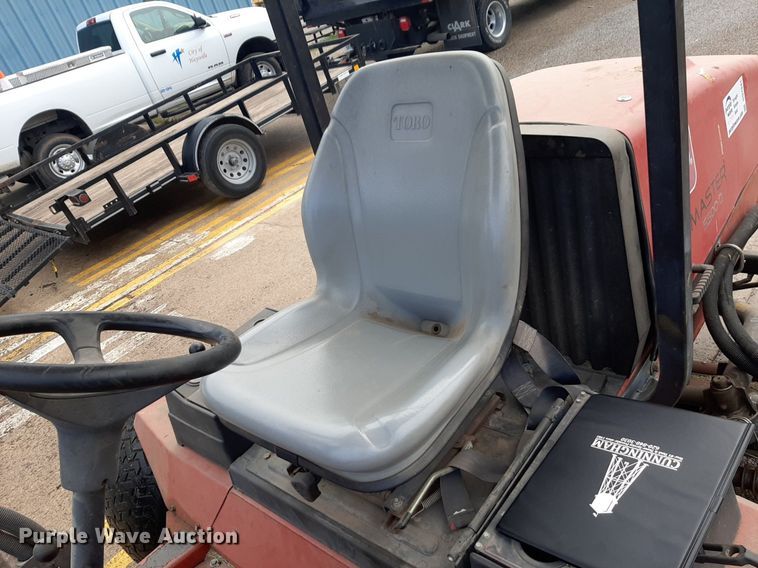 image for item DQ7041 Toro Reelmaster 5500D reel mower