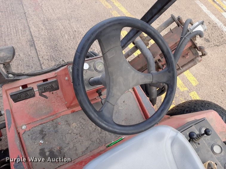 image for item DQ7041 Toro Reelmaster 5500D reel mower