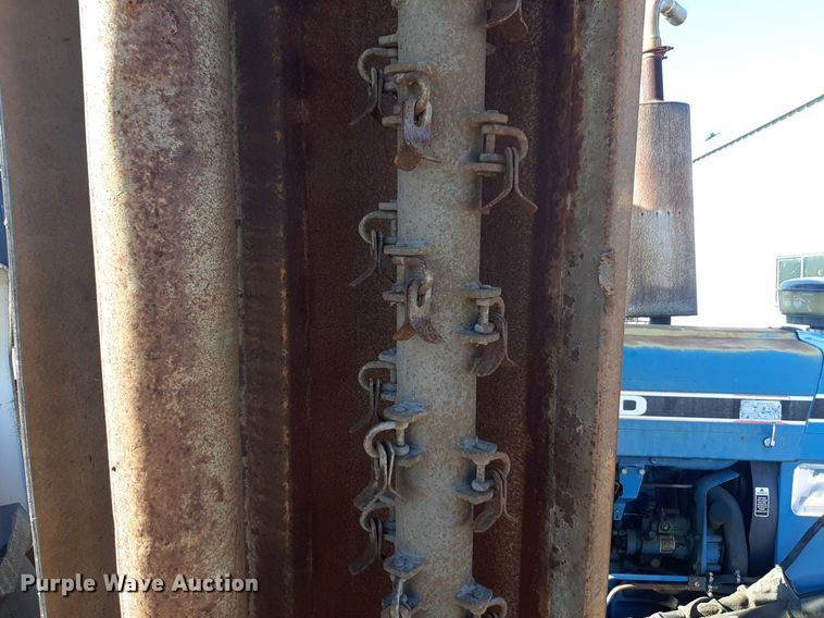 image for item DQ7043 1990 Ford 6610 tractor