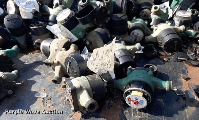 image for item DQ7044 Approximately 1,820 BL05 water meters   