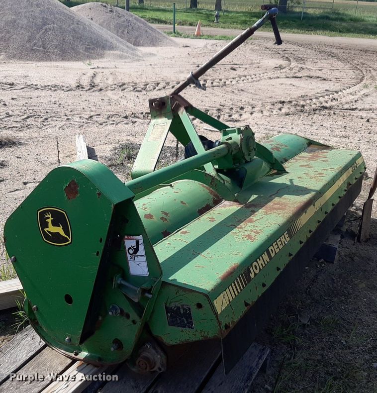 image for item DQ7047 John Deere 390 flail mower
