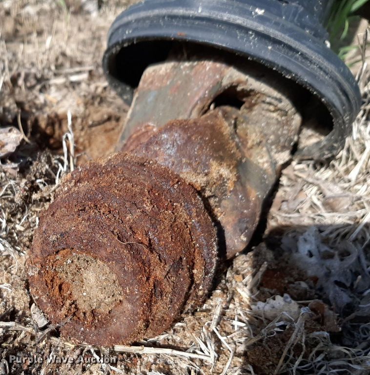 image for item DQ7047 John Deere 390 flail mower