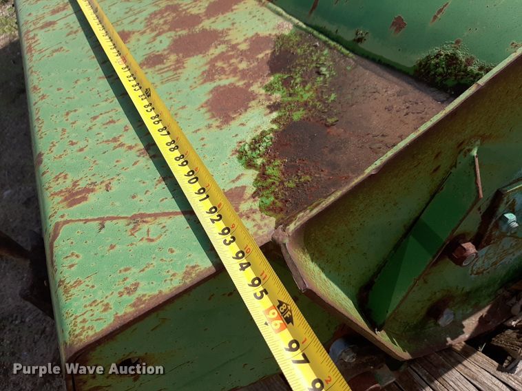 image for item DQ7047 John Deere 390 flail mower