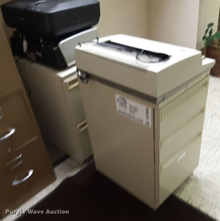 image for item DQ7049 Office supplies 