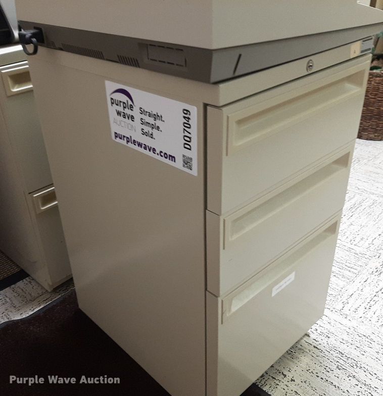 image for item DQ7049 Office supplies 