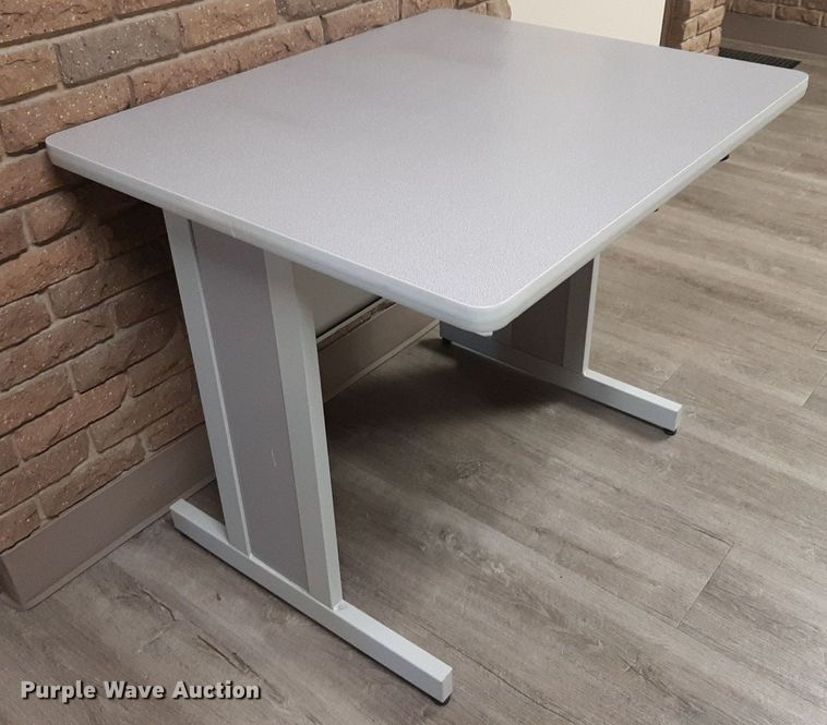 image for item DQ7049 Office supplies 