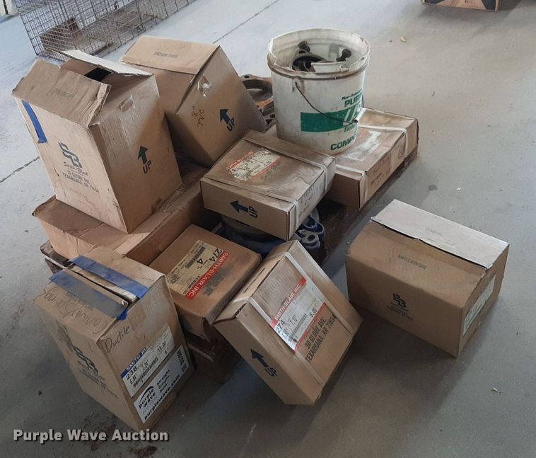 image for item DQ7056 Iron pipe water main connections