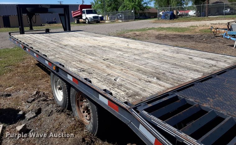 image for item DQ7058 2002 Titan hydratail equipment trailer