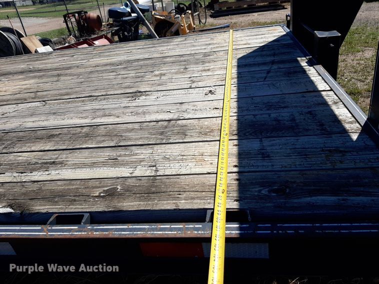 image for item DQ7058 2002 Titan hydratail equipment trailer