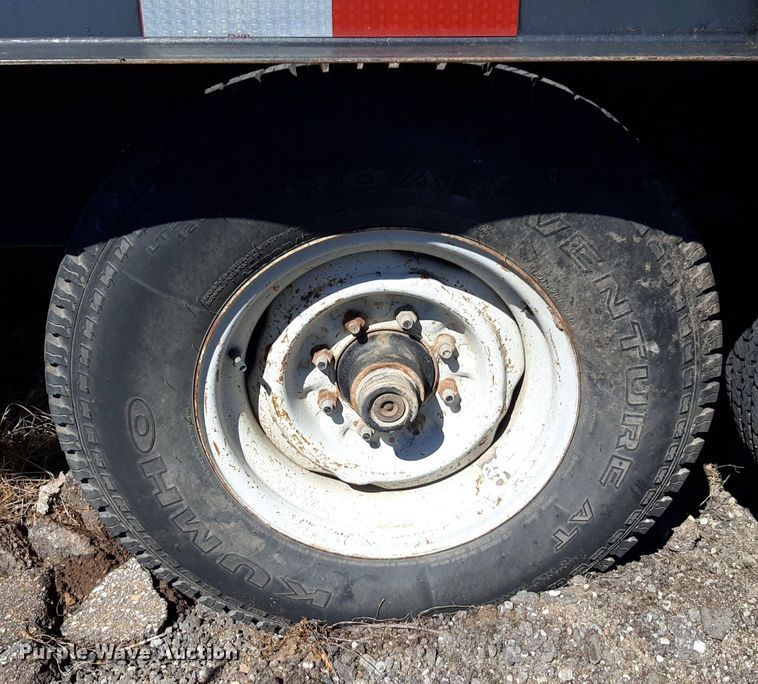 image for item DQ7058 2002 Titan hydratail equipment trailer