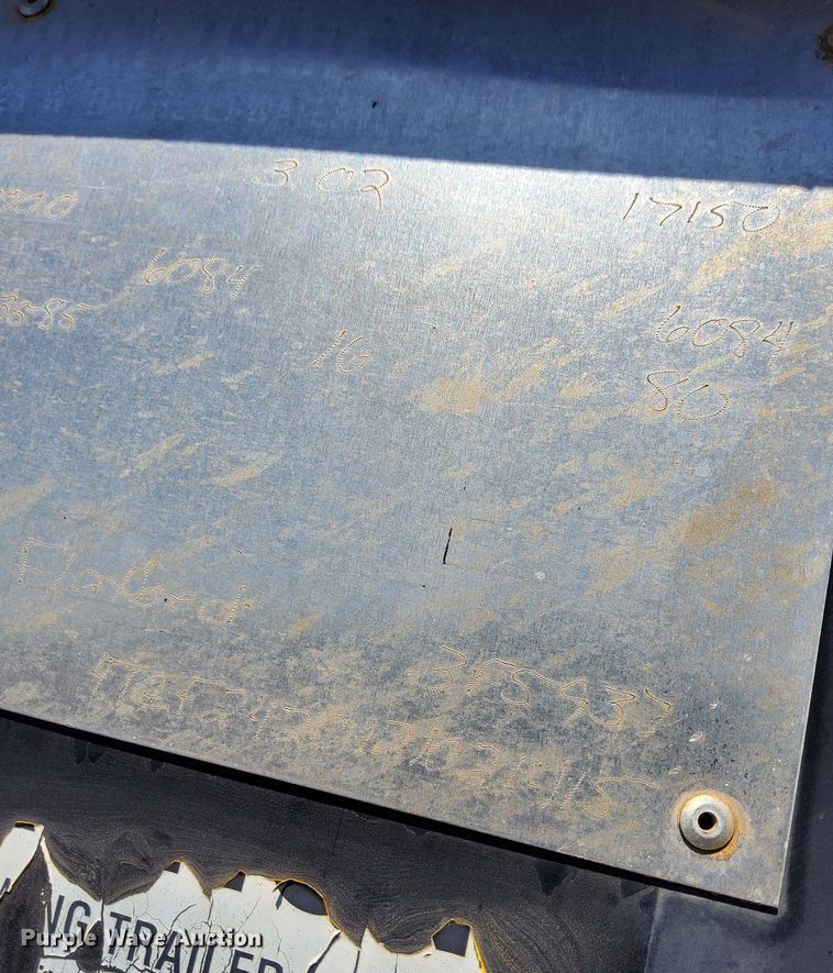 image for item DQ7058 2002 Titan hydratail equipment trailer