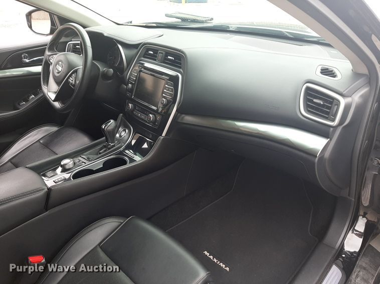 image for item DQ7067 2019 Nissan  Maxima 