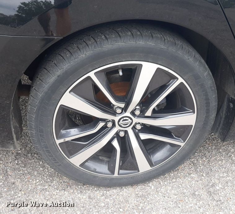 image for item DQ7067 2019 Nissan  Maxima 