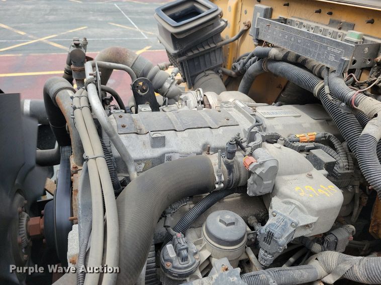 image for item DR4288 2015 IC Corporation school bus