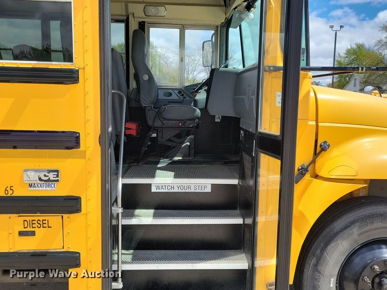 image for item DR4289 2014 IC Corporation school bus