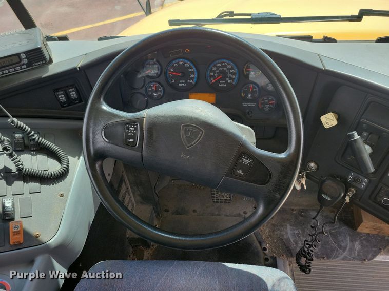 image for item DR4289 2014 IC Corporation school bus