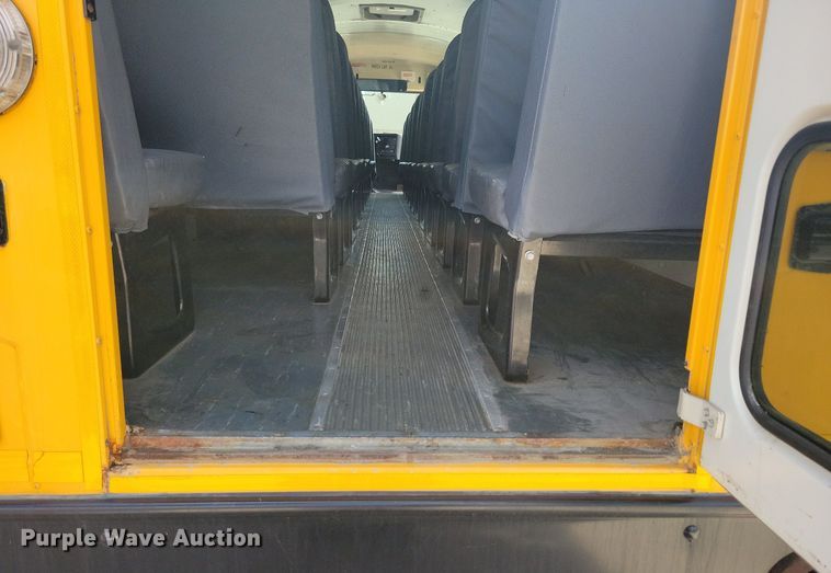 image for item DR4289 2014 IC Corporation school bus