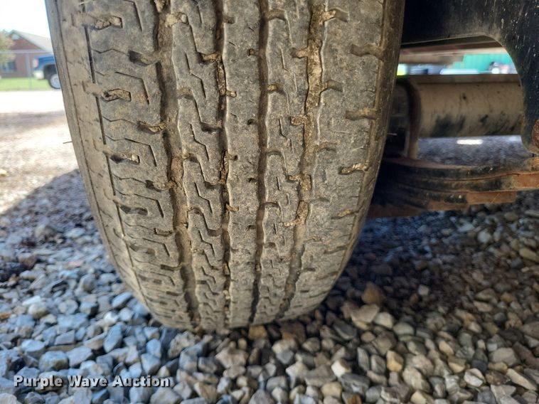 image for item DR4762 2013 Stepp OJK-185 Crack sealer