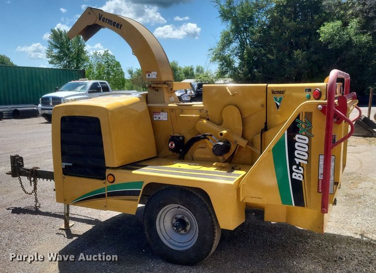image for item DR4763 2007 Vermeer  BC1000XL wood chipper