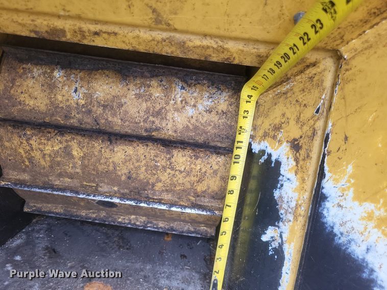 image for item DR4763 2007 Vermeer  BC1000XL wood chipper