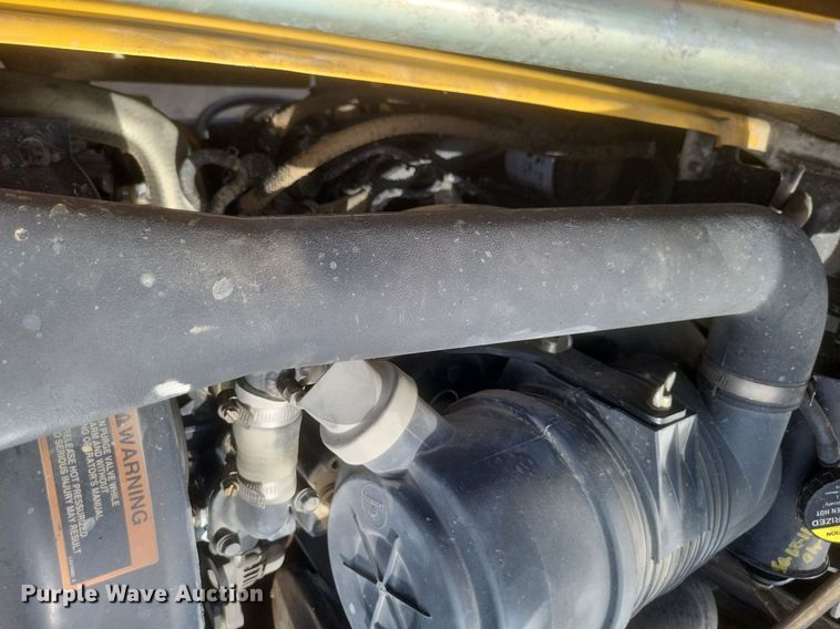 image for item DR4764 2004 John Deere 110 backhoe