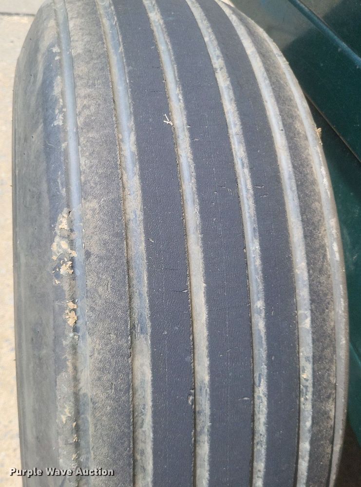 image for item DR4765 2012 U-Dump 510-10 dump trailer