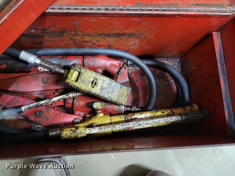 image for item DR8008 Fire rescue equipment