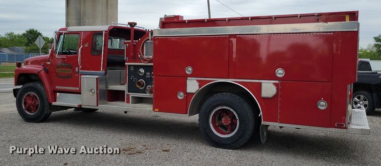 image for item DR8009 1980 International 1824 fire truck
