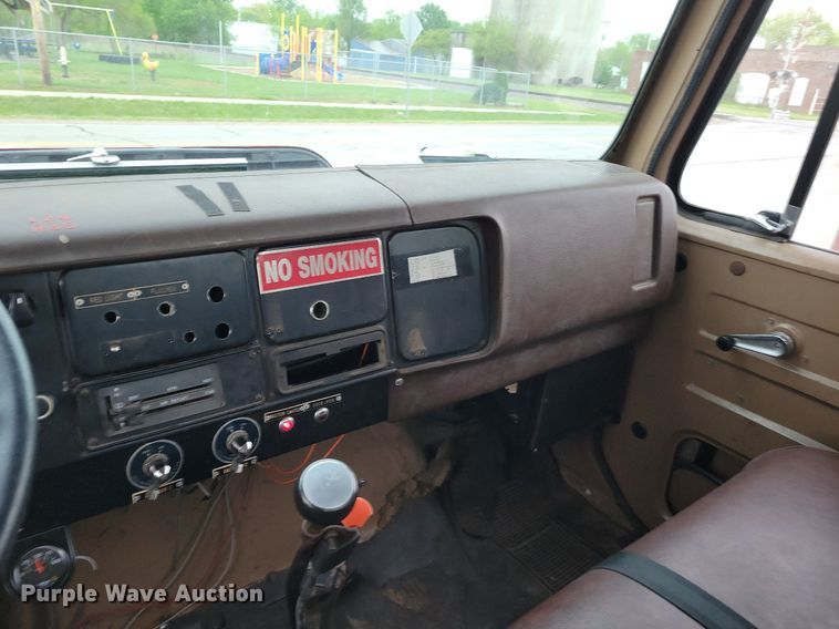 image for item DR8009 1980 International 1824 fire truck