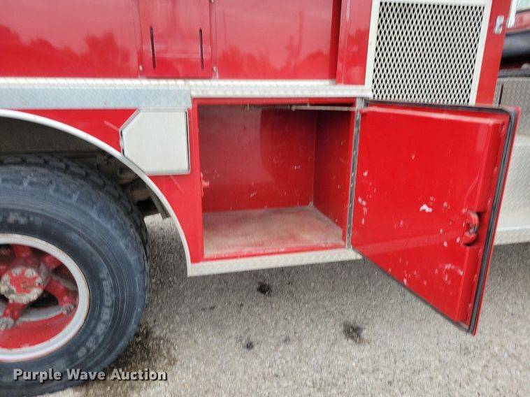 image for item DR8009 1980 International 1824 fire truck